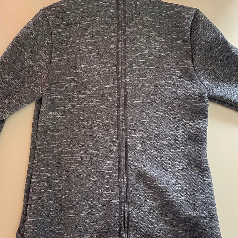 Puma pull over - Picture 5 of 5